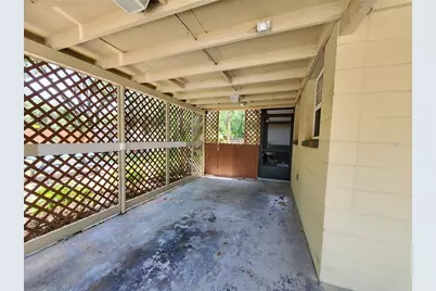 10931 N Edison Avenue, Tampa, FL 33612 - Photo 23