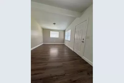 5206 S 84th Street, Tampa, FL 33619 - Photo 5