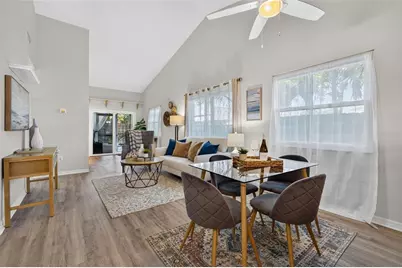 366 47th Avenue N #5, Saint Petersburg, FL 33703 - Photo 3