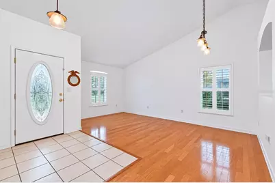 14701 Redcliff Drive, Tampa, FL 33625 - Photo 7