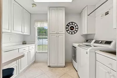 9606 62nd Avenue N, Saint Petersburg, FL 33708 - Photo 17