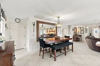 9606 62nd Avenue N, Saint Petersburg, FL 33708 - Photo 11