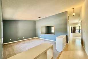 3195 Chamblee Ln, Clearwater, FL 33759 - Photo 15