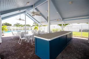 1640 Cape Hope Ave NE, Saint Petersburg, FL 33702 - Photo 35