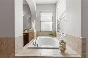 20316 Heritage Point Dr, Tampa, FL 33647 - Photo 25