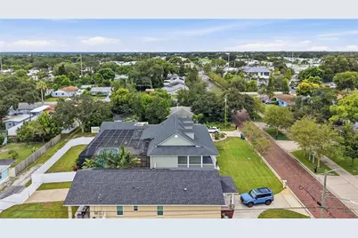 608 4th Street SW, Largo, FL 33770 - Photo 39