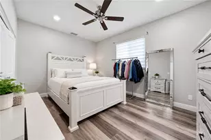 608 4th St SW, Largo, FL 33770 - Photo 25