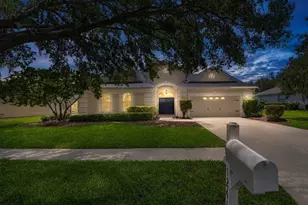 12419 Riverglen Dr, Riverview, FL 33569 - Photo 1