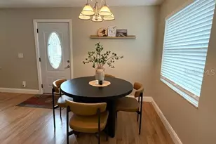 2202 Clubhouse Dr, Sun City Center, FL 33573 - Photo 9