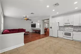 17511 Glenapp Dr, Land O Lakes, FL 34638 - Photo 9