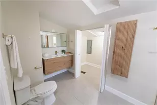 13148 3rd St E, Madeira Beach, FL 33708 - Photo 11