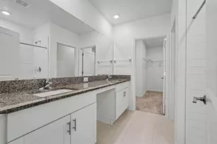 6259 Back Forty Loop, Zephyrhills, FL 33541 - Photo 11