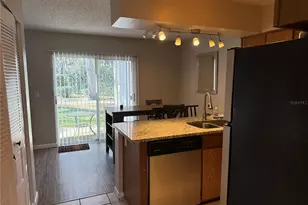11316 Grandville Dr, Temple Terrace, FL 33617 - Photo 9