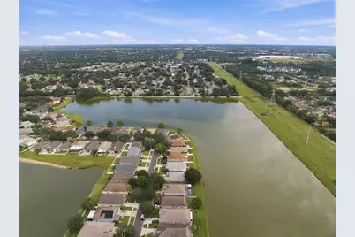 8335 Canterbury Lake Boulevard, Tampa, FL 33619 - Photo 61