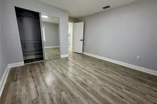 301 80th Ave NE, Saint Petersburg, FL 33702 - Photo 29