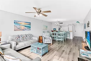 7400 Sun Island Dr S, South Pasadena, FL 33707 - Photo 23