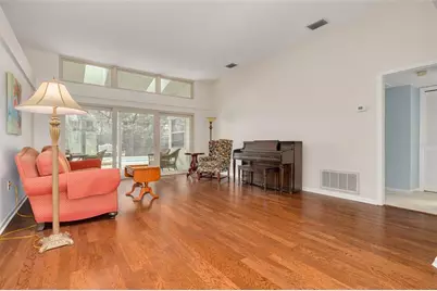 2715 Country Woods Lane, Palm Harbor, FL 34683 - Photo 5