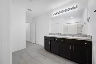 605 Blue Point Dr, Ruskin, FL 33570 - Photo 23