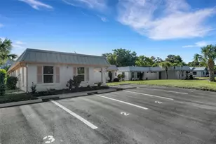 209 Bel Forest Dr, Belleair Bluffs, FL 33770 - Photo 9