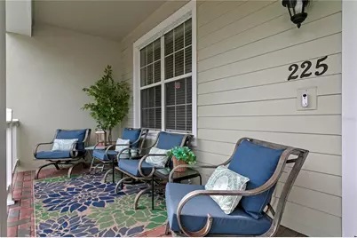 225 49th Avenue N, Saint Petersburg, FL 33703 - Photo 5