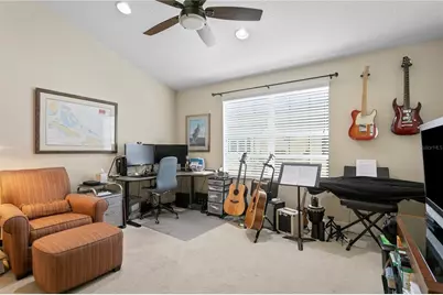 225 49th Avenue N, Saint Petersburg, FL 33703 - Photo 37
