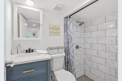 3025 56th Street S #B, Saint Petersburg, FL 33707 - Photo 13