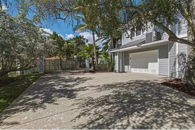 102 8th Street E, Tierra Verde, FL 33715 - Photo 81