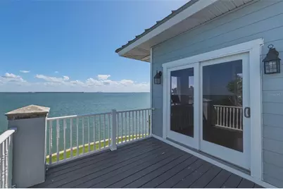 102 8th Street E, Tierra Verde, FL 33715 - Photo 45