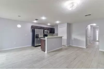 4441 Ashburn Square Drive, Tampa, FL 33610 - Photo 3