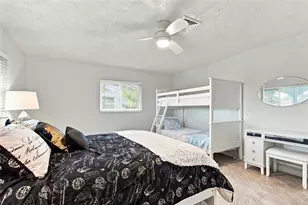 11975 7th St E, Treasure Island, FL 33706 - Photo 45