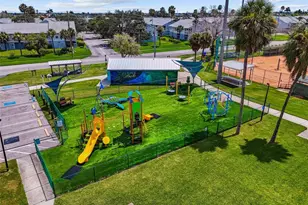 11975 7th St E, Treasure Island, FL 33706 - Photo 75
