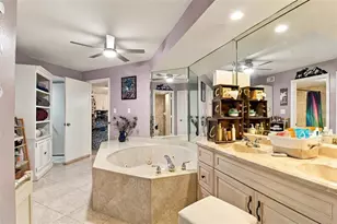 2511 Dolly Bay Dr, Palm Harbor, FL 34684 - Photo 25