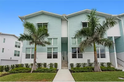 3870 Pompano Drive SE, Saint Petersburg, FL 33701 - Photo 1