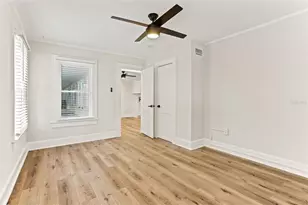 1153 34th Ave N, Saint Petersburg, FL 33704 - Photo 11