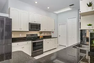 121 7th St, Belleair Beach, FL 33786 - Photo 9