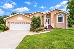 121 7th St, Belleair Beach, FL 33786 - Photo 1