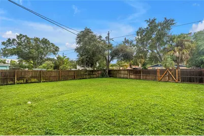 2511 Quincy Street S, Saint Petersburg, FL 33711 - Photo 3