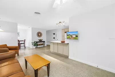 2511 Quincy Street S, Saint Petersburg, FL 33711 - Photo 5