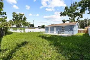 3505 Libby Loop, Tampa, FL 33619 - Photo 31
