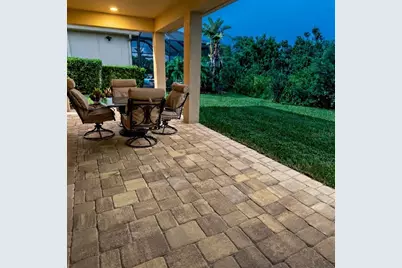 31261 Chesapeake Bay Drive, Wesley Chapel, FL 33543 - Photo 29