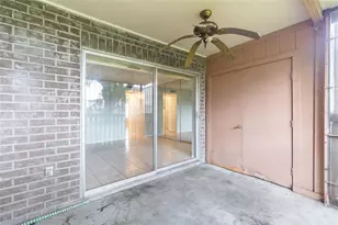 9035 Westchester Cir, Tampa, FL 33604 - Photo 35