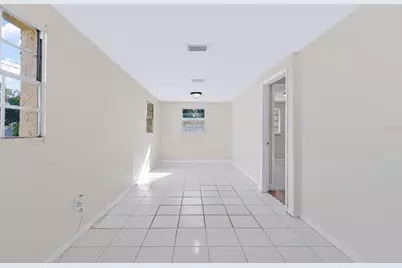 4515 W North Street, Tampa, FL 33614 - Photo 15