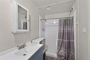 627 Holly Pl, Lakeland, FL 33801 - Photo 15