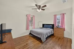 627 Holly Pl, Lakeland, FL 33801 - Photo 11