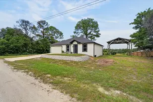 8221 Normandy Dr, Weeki Wachee, FL 34613 - Photo 1
