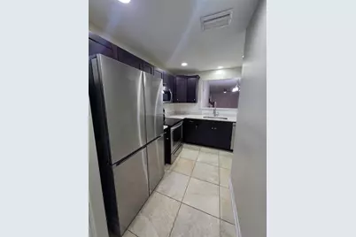 8110 Silent Creek Drive, Tampa, FL 33615 - Photo 5