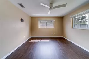 8473 121st St, Seminole, FL 33772 - Photo 19