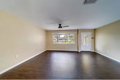 8473 121st Street, Seminole, FL 33772 - Photo 5