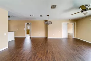 8473 121st St, Seminole, FL 33772 - Photo 9