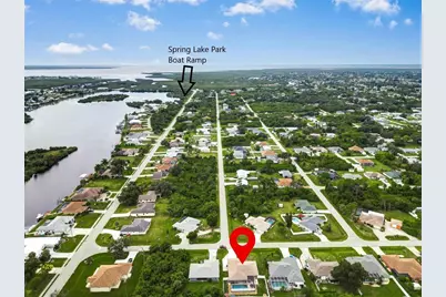 726 Calvert Avenue, Port Charlotte, FL 33948 - Photo 5